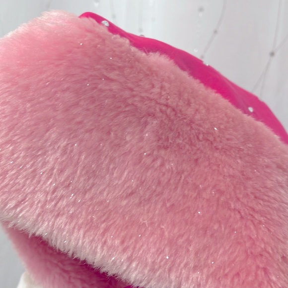 EUC Victorias Secret | Sexy Little Thing Santa Baby pink rhinestone faux fur hat - Picture 4 of 10